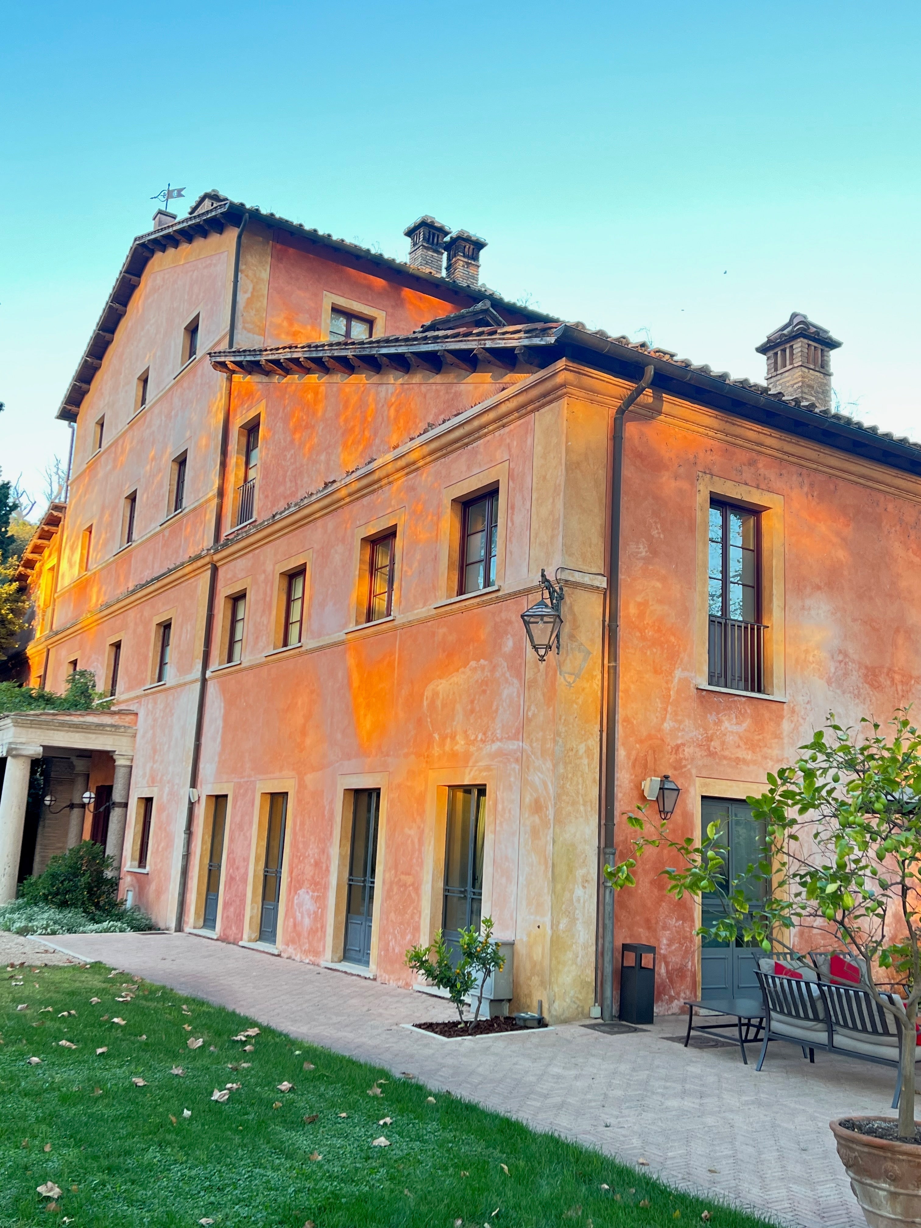 Roman Inspiration: How a Quiet Hotel Near Rome Shapes Grace & Co.’s Collection