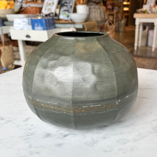 Vase Metal Cobblestone