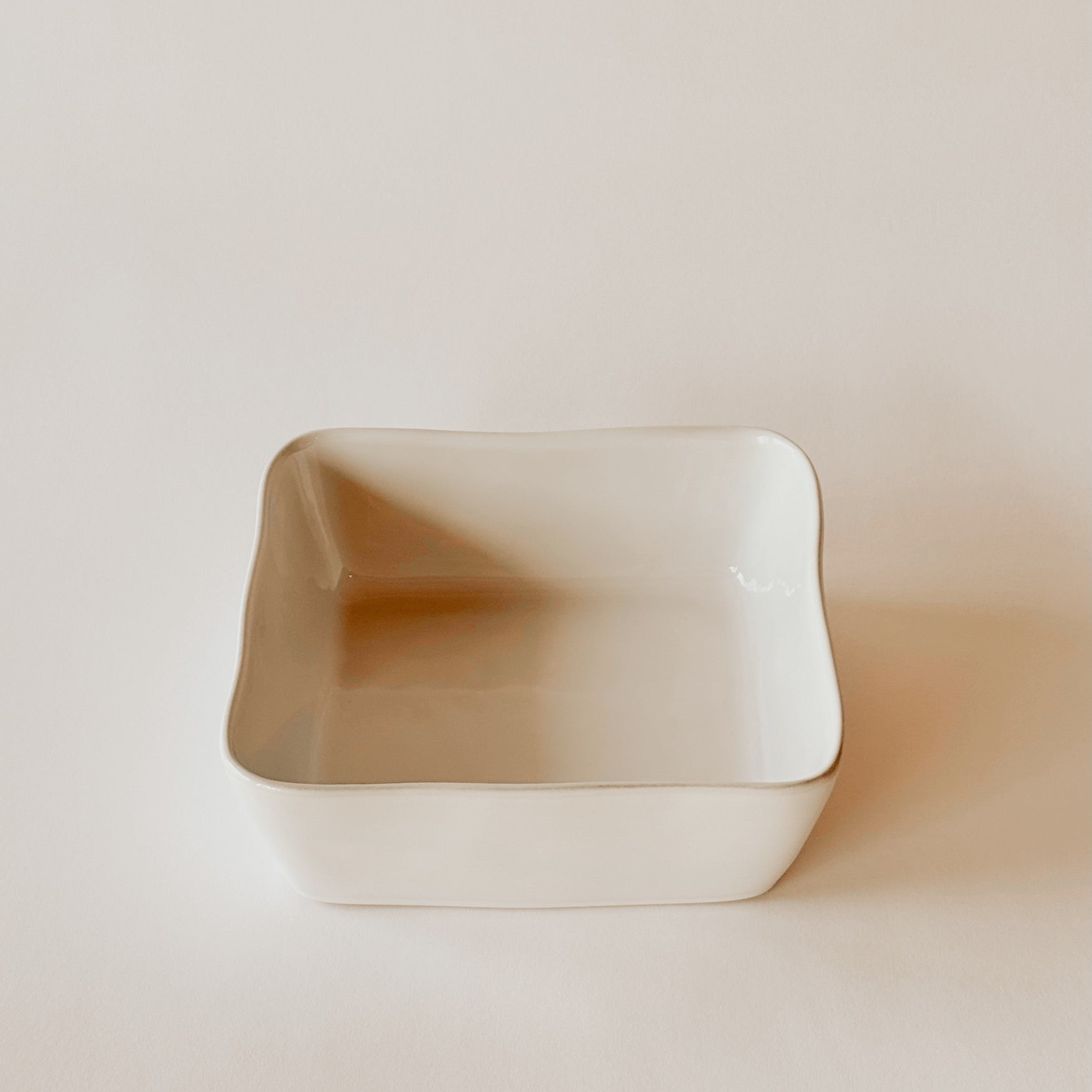 The Costa Nova Livia Square Baker by Grace & Company is displayed on a light, neutral background.