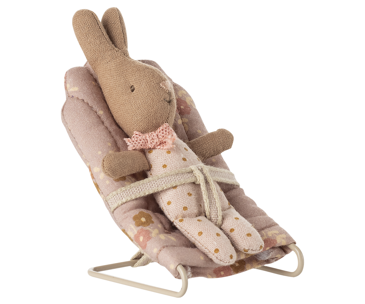Maileg Babysitter Rose with a Girl  Micro  Bunny