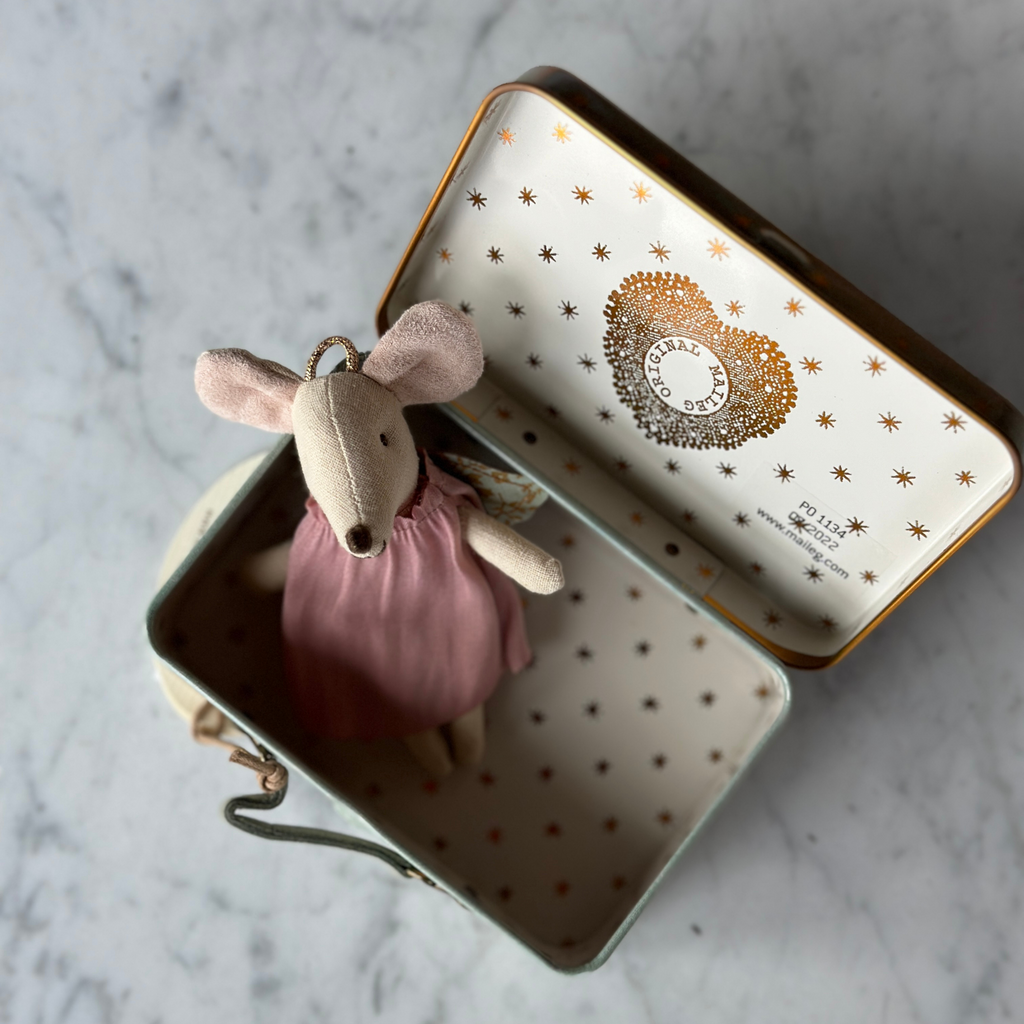 Maileg - Guardian Mouse in suitcase