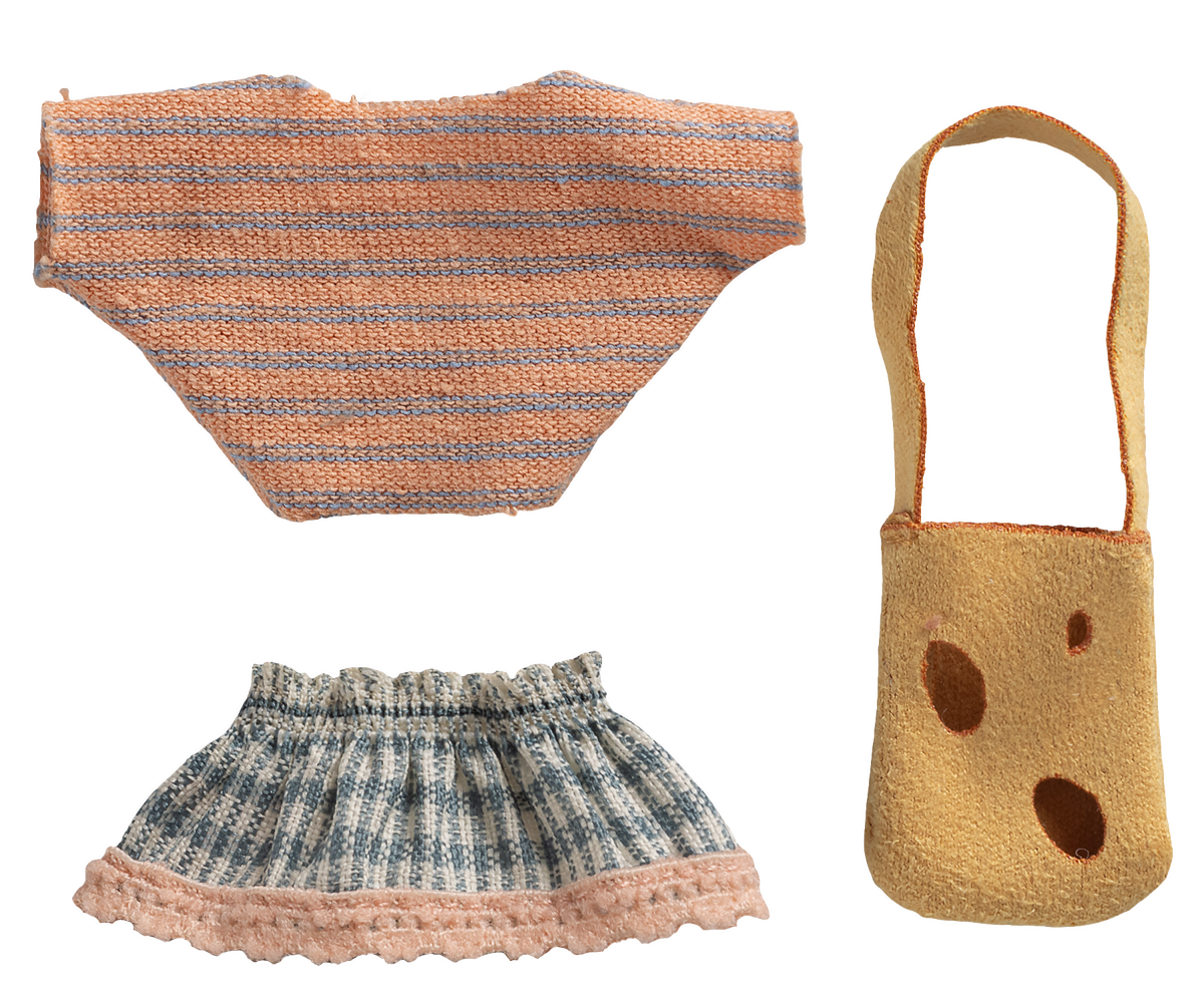 Maileg Little Sister Mouse with Bag
