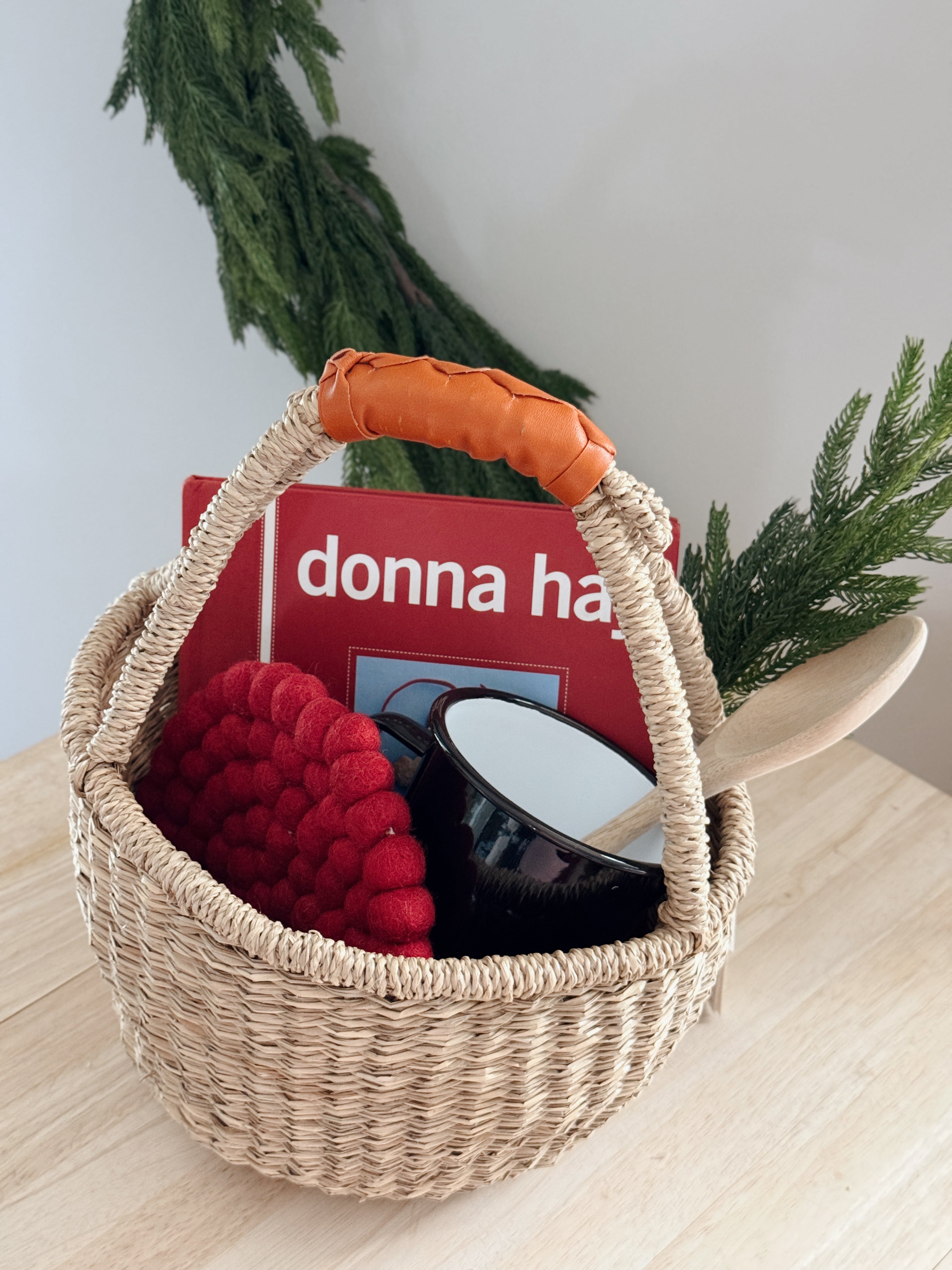 Grace Co - Holiday Gift Box " Basket for Mom"