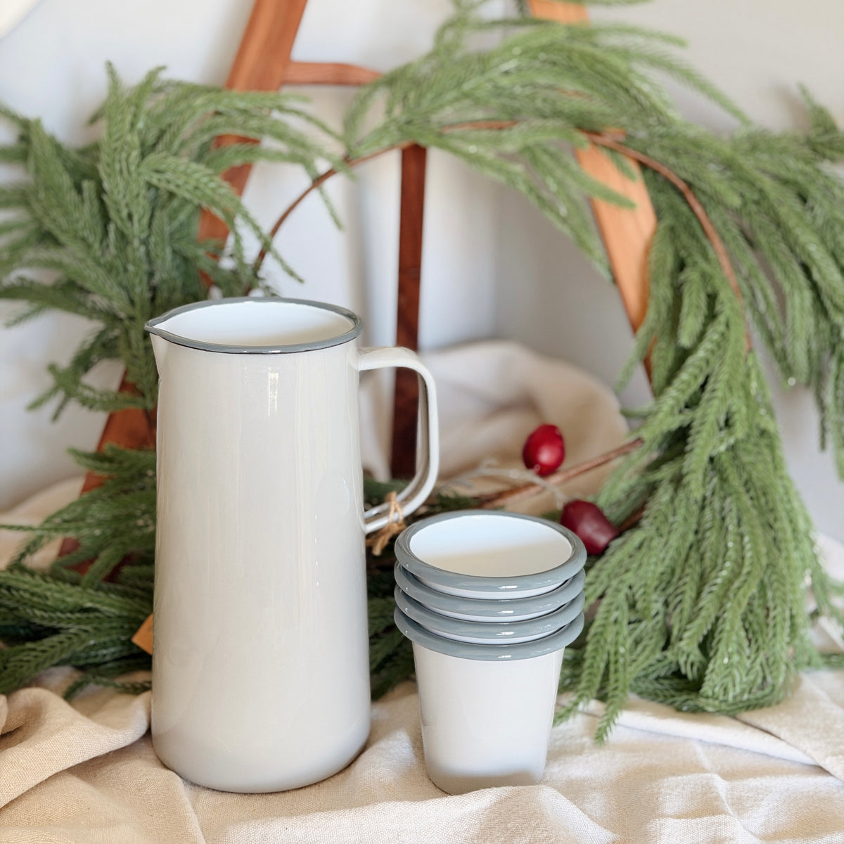 Grace Co - Holiday Falconware Breakfast Set