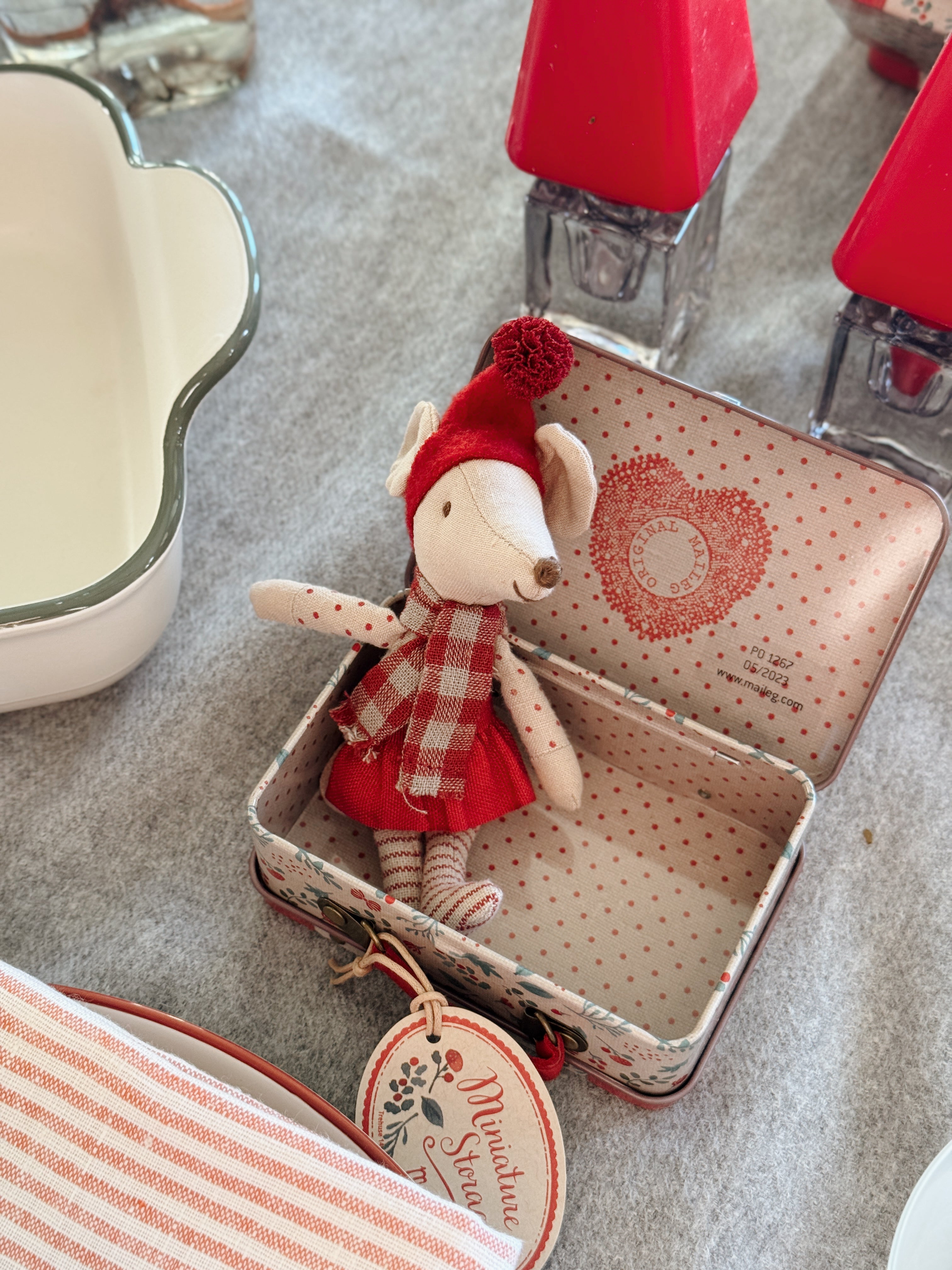 Maileg - Holly Suitcase