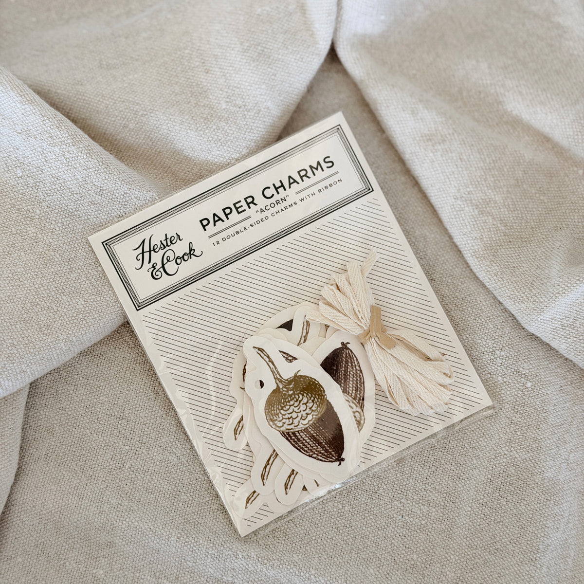 Hester Cook Gift Tag - Acorns
