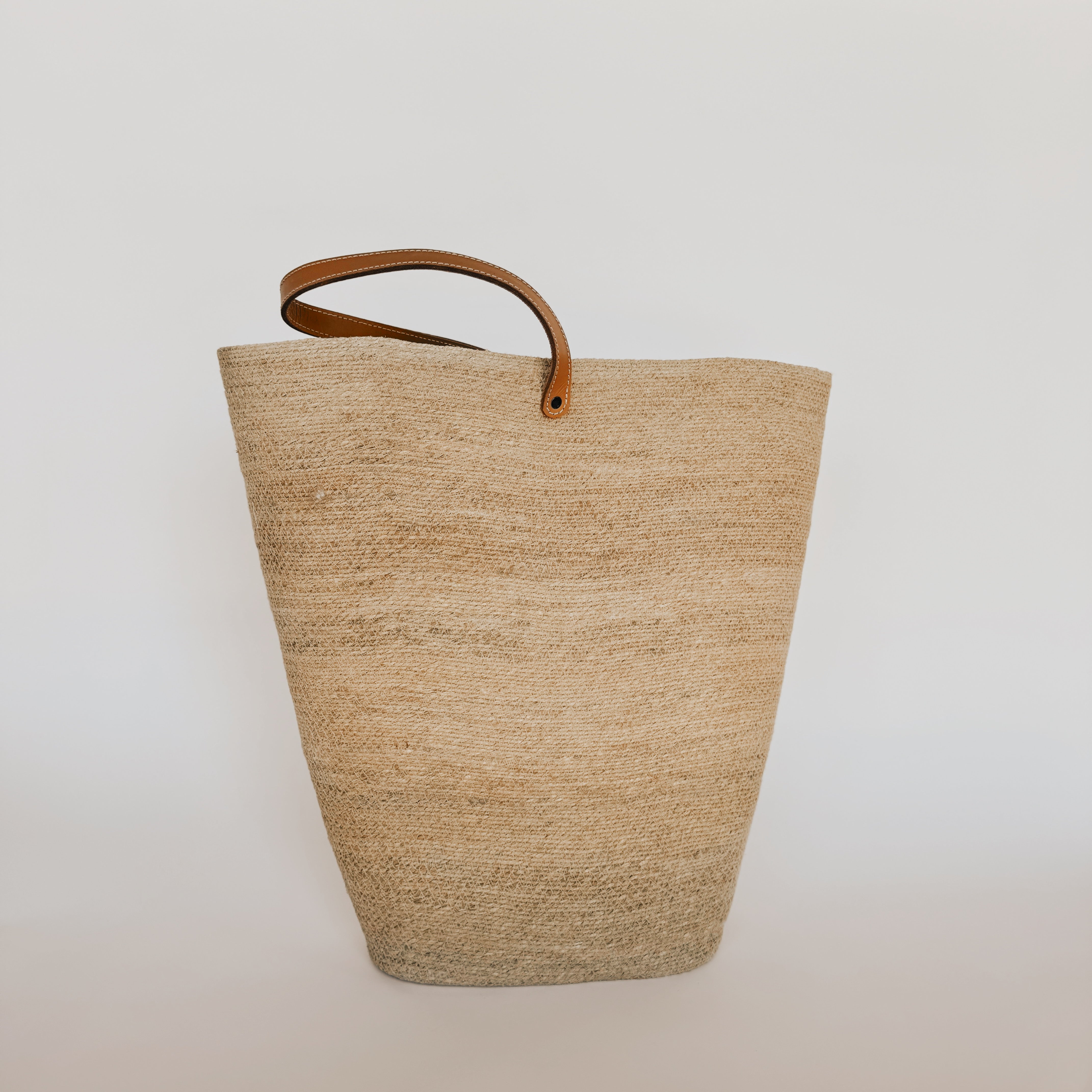 Capri Seagrass  Basket Tote