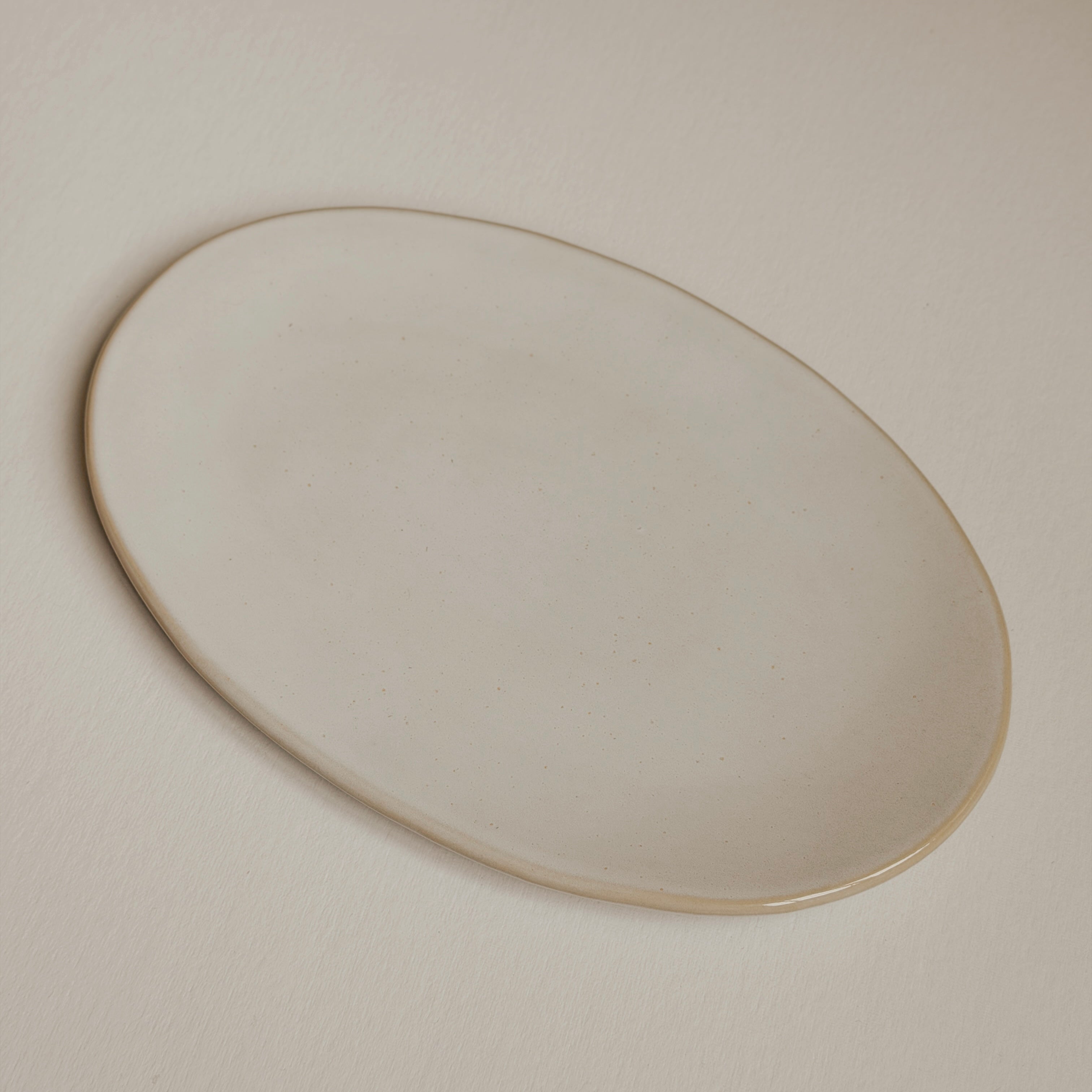 Roda  Branca Oval Platter Small