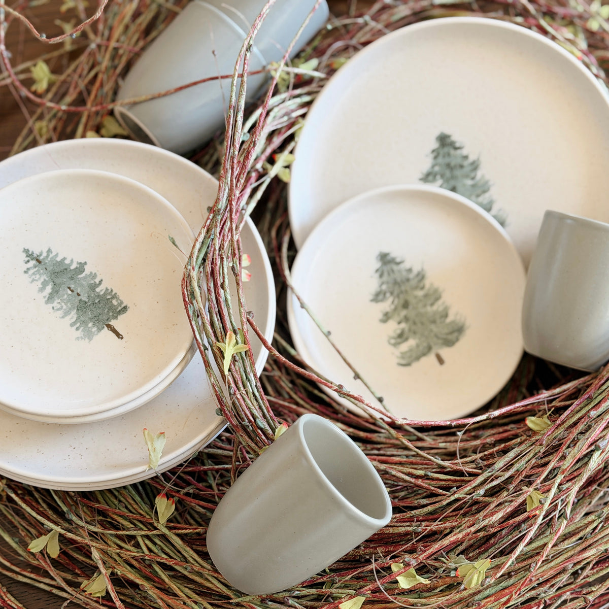 Costa Nova Holiday Motif Brunch  Set