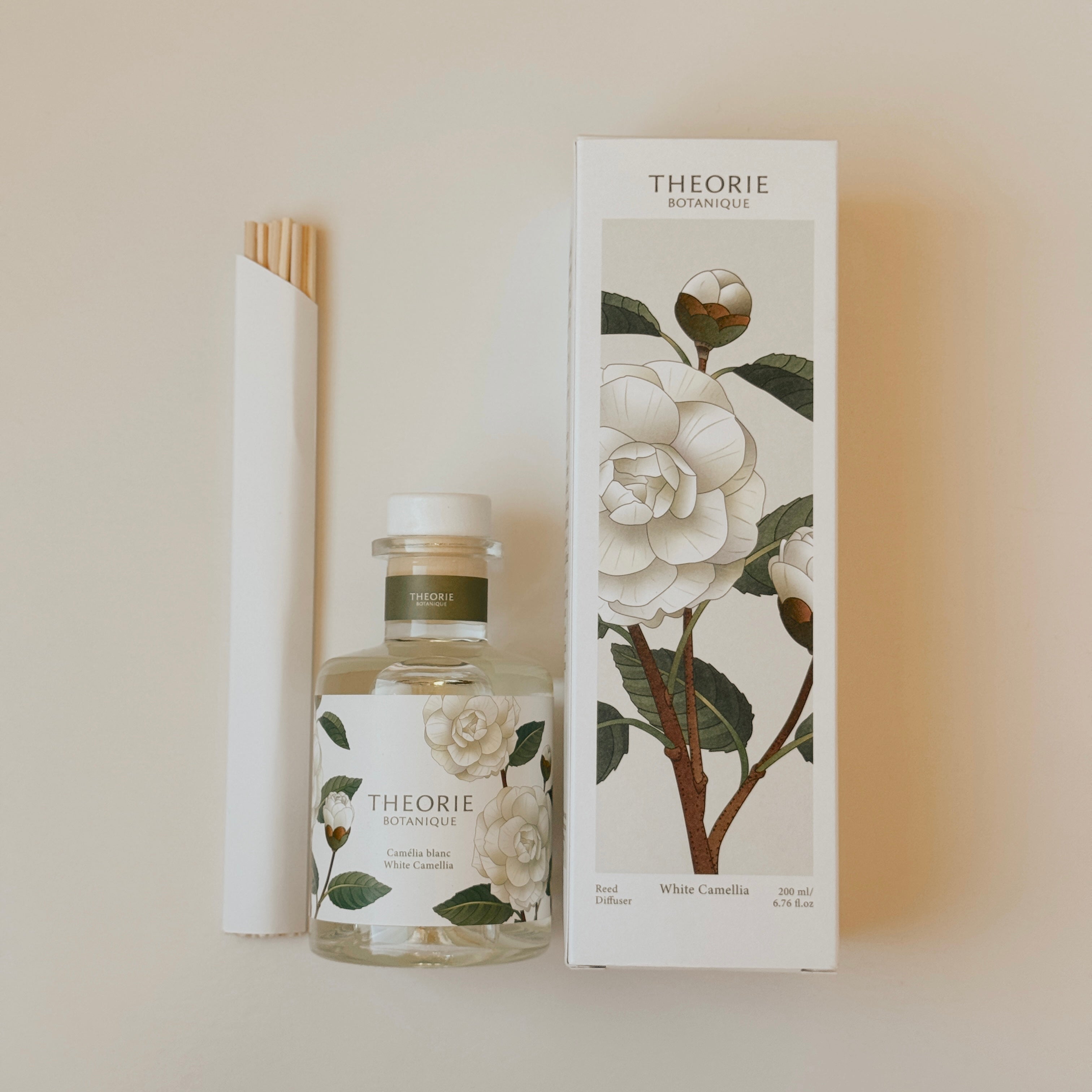 Theorie White Camelia Diffuser