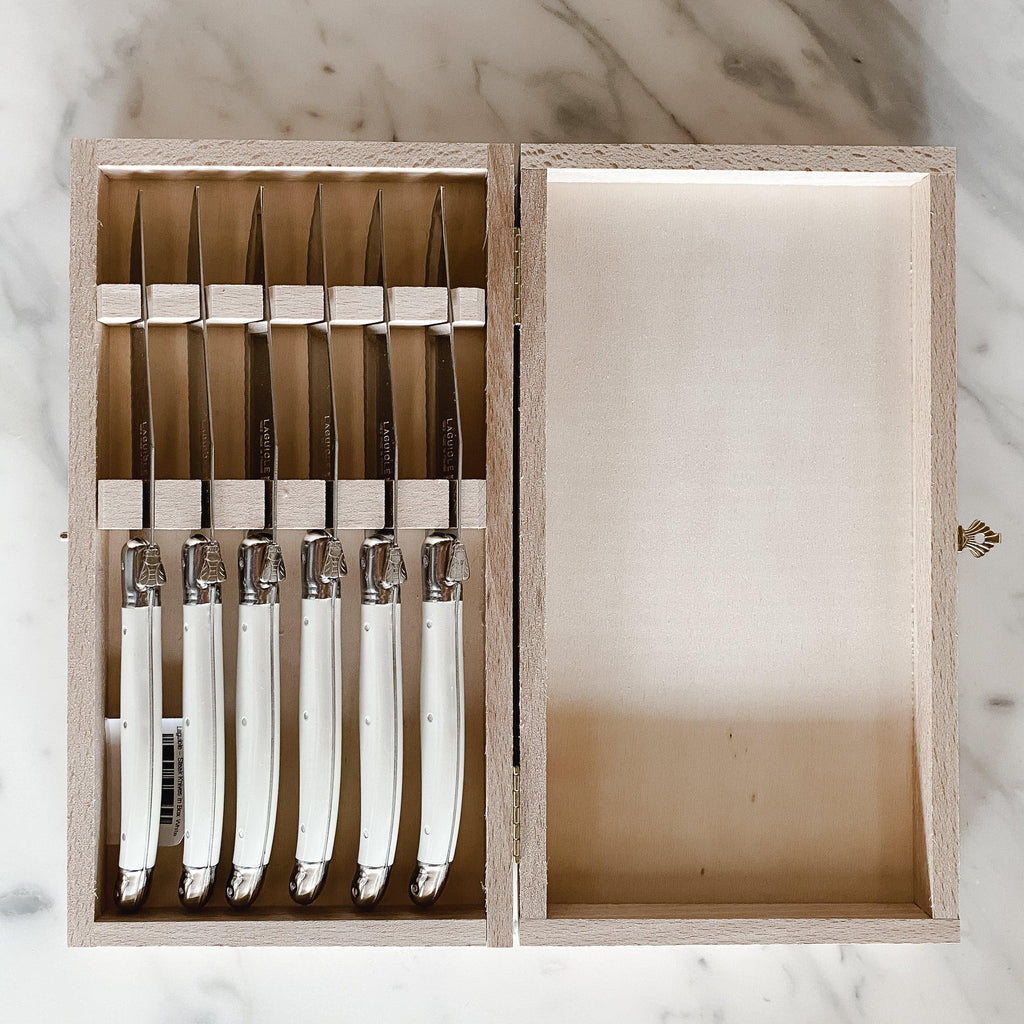 Laguiole - Boxed Steak Knives in white
