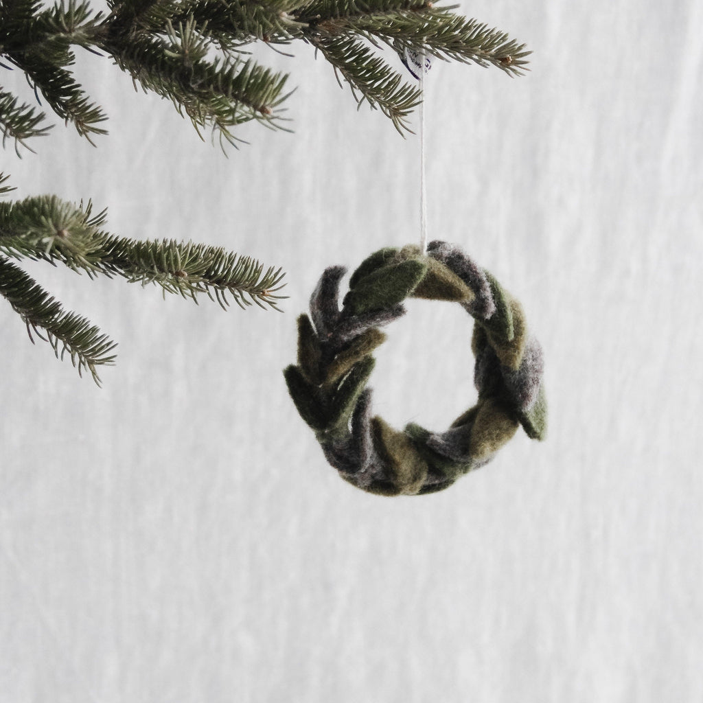 En Gry & Sif Laurel Wreath Mini ornament