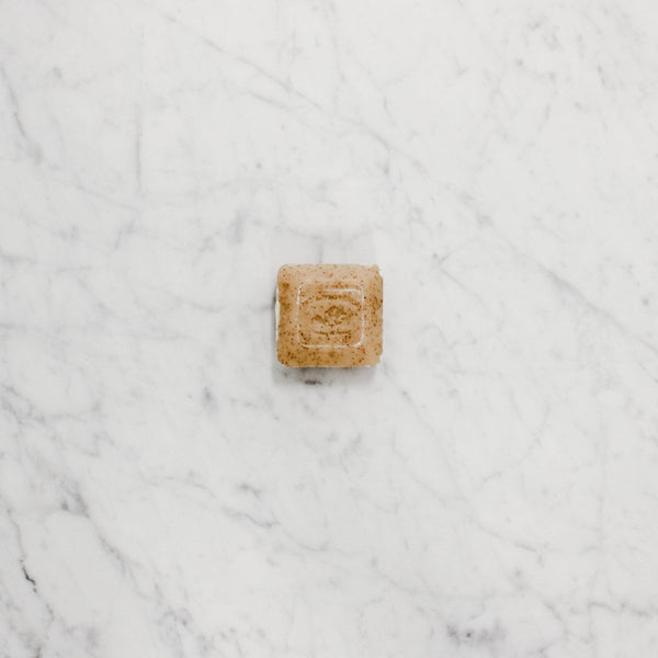 Pre de Provence Honey Almond Mini scented guest Soap